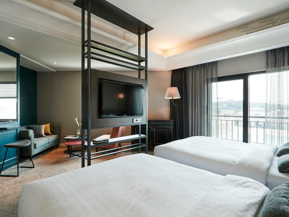 The Suites Hotel Jeju Seogwipo-stad Buitenkant foto